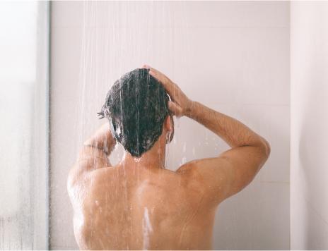 QUELS SONT LES CONSEILS PRATIQUES DU QUOTIDIEN POUR LIMITER LA PERTE DE CHEVEUX ?